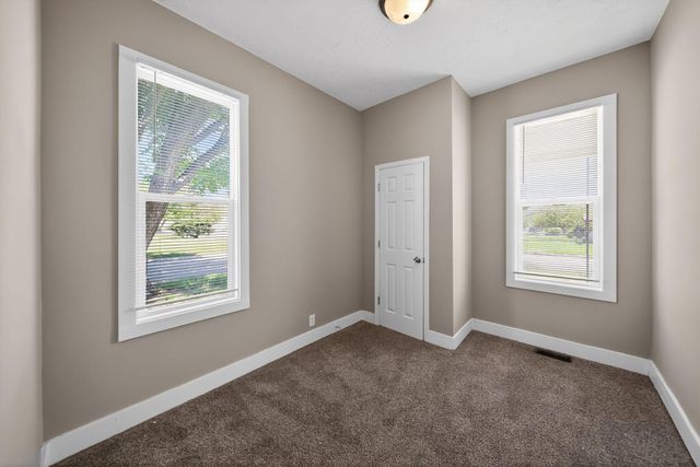 700 S 23RD Street, Council Bluffs, IA 51501