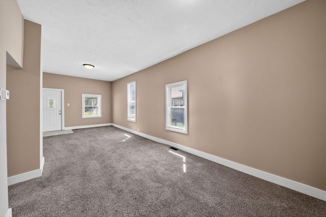 700 S 23RD Street, Council Bluffs, IA 51501