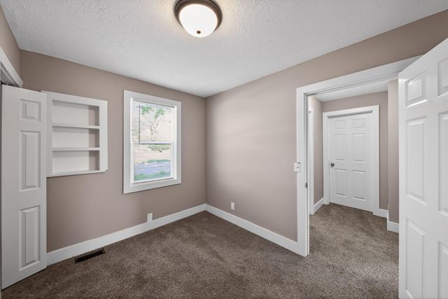 700 S 23RD Street, Council Bluffs, IA 51501