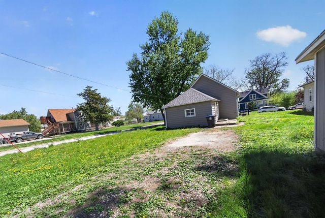 700 S 23RD Street, Council Bluffs, IA 51501