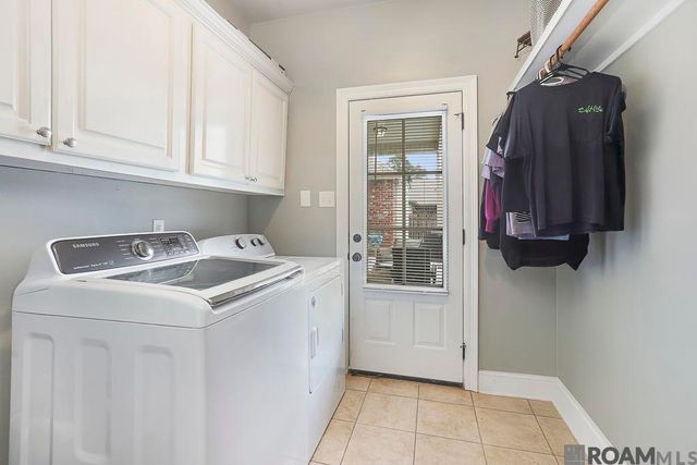 32550 Dwayne Dr, Walker, LA 70785