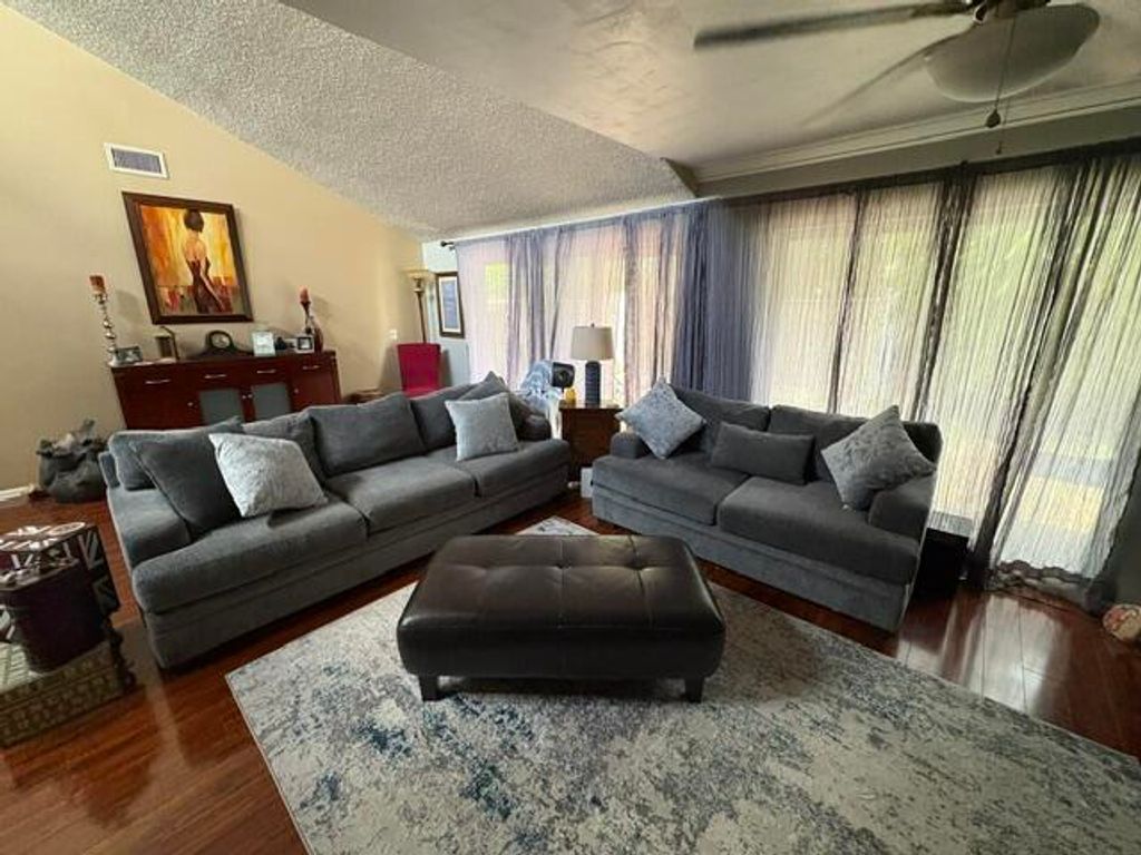 249 Pleasant Wood Drive, Wellington, FL 33414