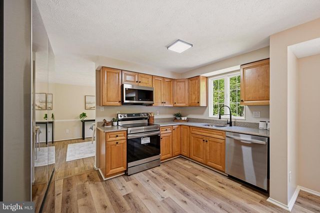 1527 EVERLEA RD, Marriottsville, MD 21104