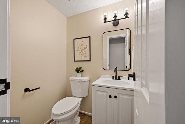 1527 EVERLEA RD, Marriottsville, MD 21104