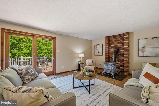 1527 EVERLEA RD, Marriottsville, MD 21104
