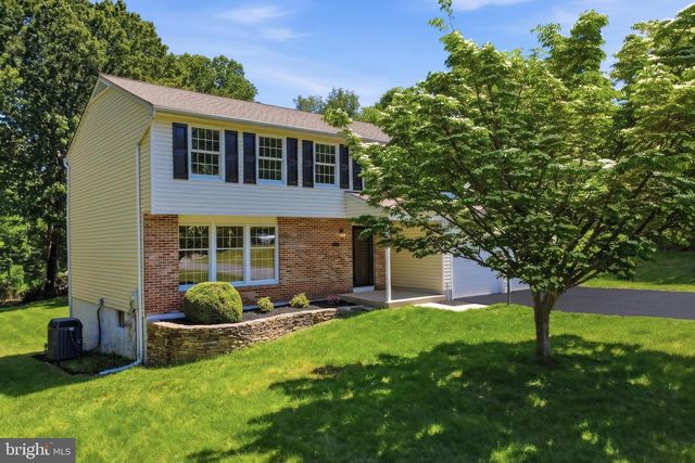 1527 EVERLEA RD, Marriottsville, MD 21104