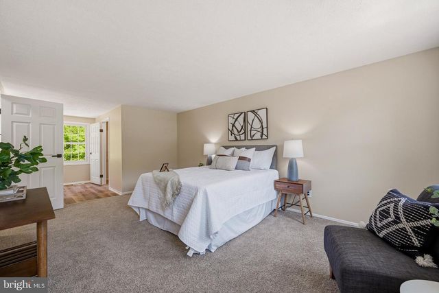 1527 EVERLEA RD, Marriottsville, MD 21104