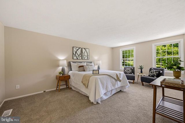 1527 EVERLEA RD, Marriottsville, MD 21104