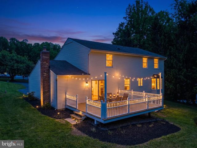 1527 EVERLEA RD, Marriottsville, MD 21104