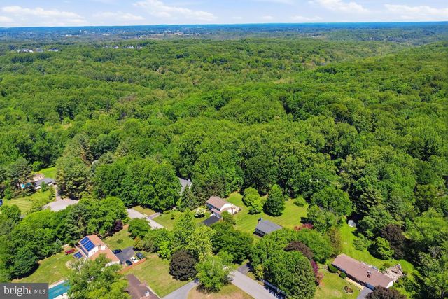 1527 EVERLEA RD, Marriottsville, MD 21104