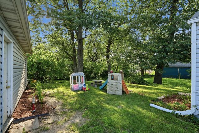 2262 Vanderburg Street, Lake Station, IN 46405