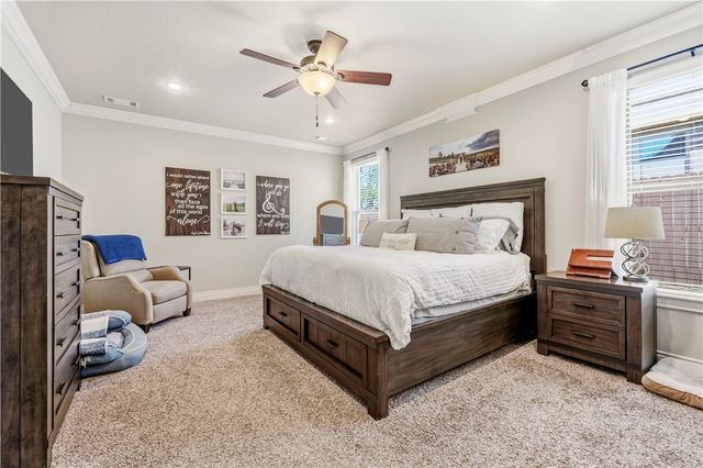 2513 S Horizon Boulevard, Rogers, AR 72758