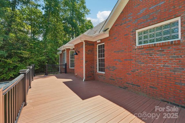 3040 Patrick Place Circle, Clover, SC 29710