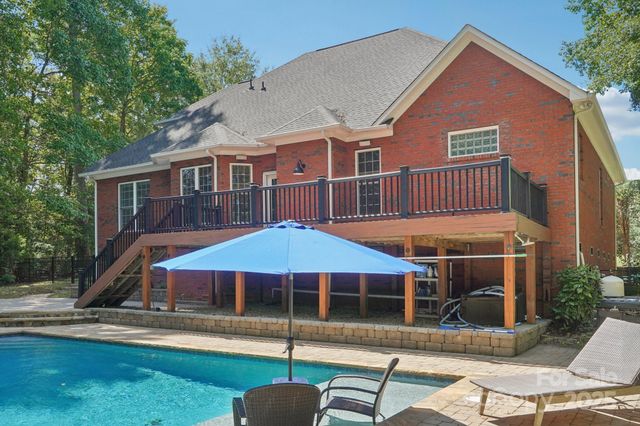 3040 Patrick Place Circle, Clover, SC 29710