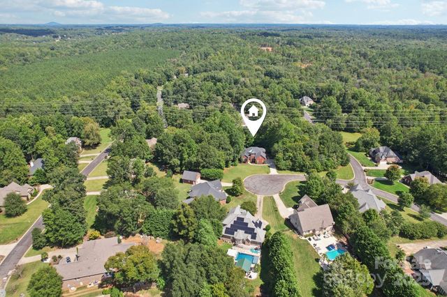 3040 Patrick Place Circle, Clover, SC 29710