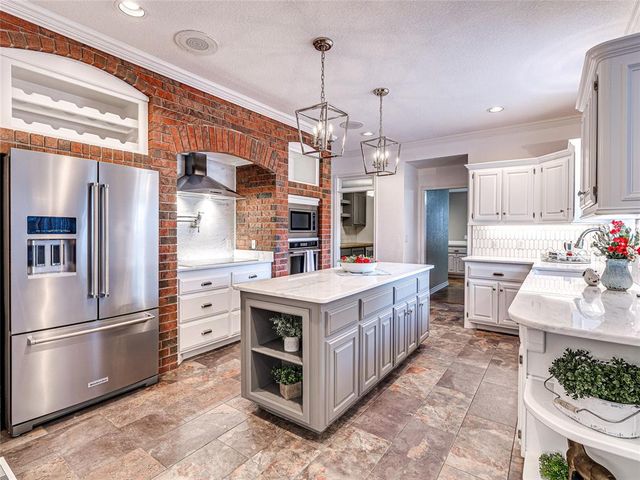 4081 Cedar Farm Road, Norman, OK 73068