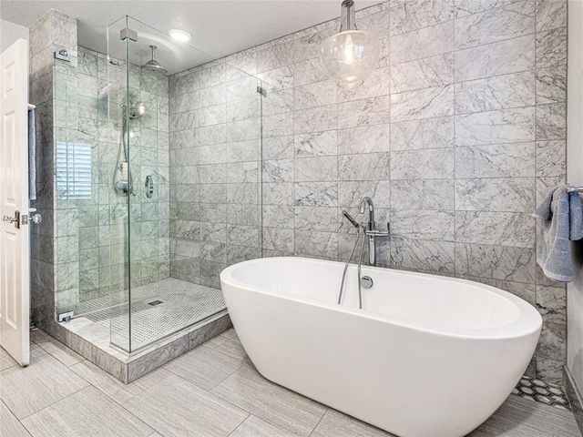 4081 Cedar Farm Road, Norman, OK 73068