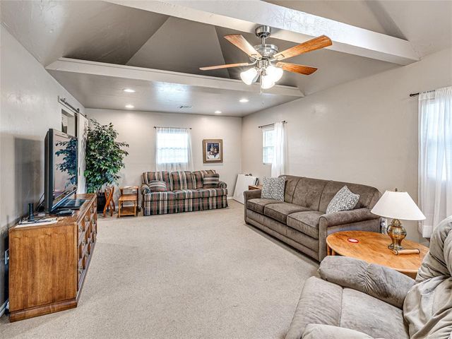 4081 Cedar Farm Road, Norman, OK 73068