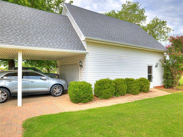 4081 Cedar Farm Road, Norman, OK 73068