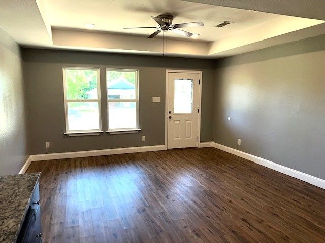 5505 King Street, Greenville, TX 75402