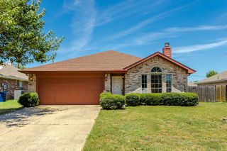 1013 Andrea Michele Lane, Glenn Heights, TX 75154