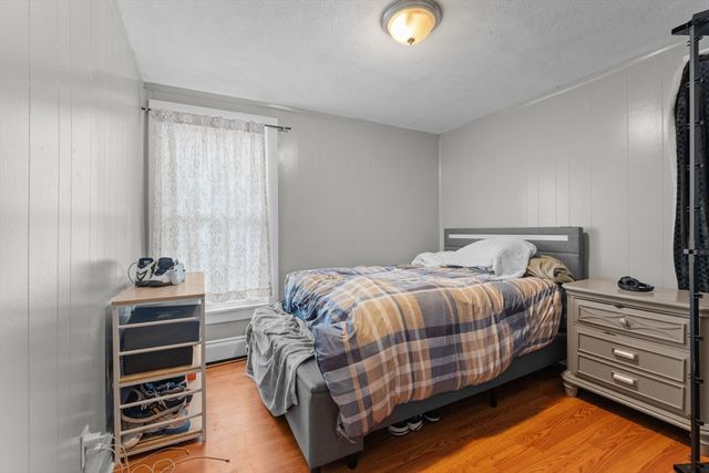 39 Spencer Ave, Chelsea, MA 02150