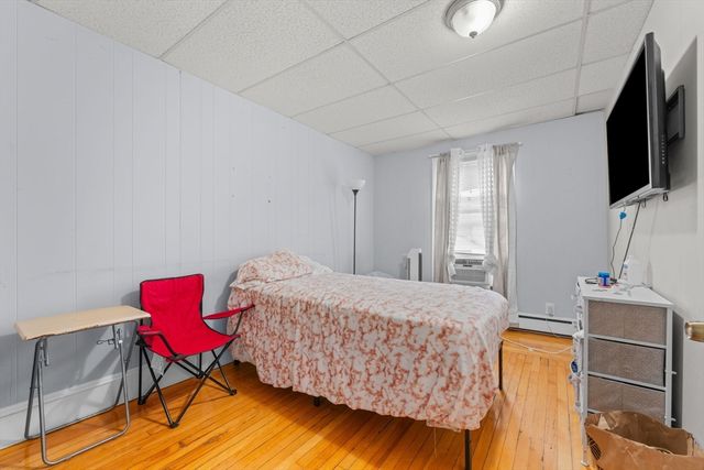 39 Spencer Ave, Chelsea, MA 02150