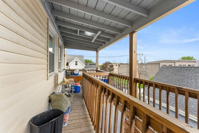 39 Spencer Ave, Chelsea, MA 02150