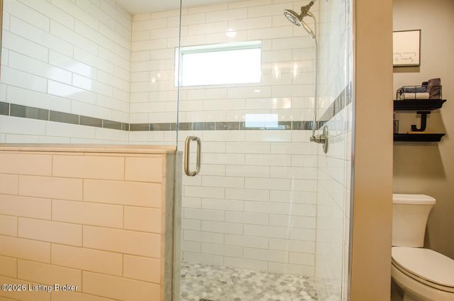 115 Charleston Dr, Mt Washington, KY 40047