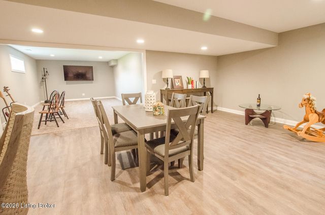 115 Charleston Dr, Mt Washington, KY 40047