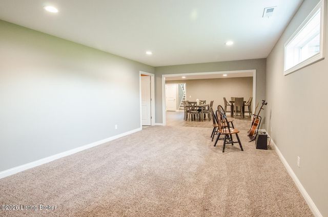 115 Charleston Dr, Mt Washington, KY 40047
