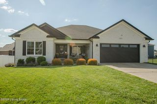 115 Charleston Dr, Mt Washington, KY 40047