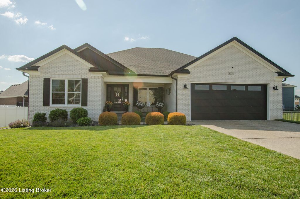 115 Charleston Dr, Mt Washington, KY 40047
