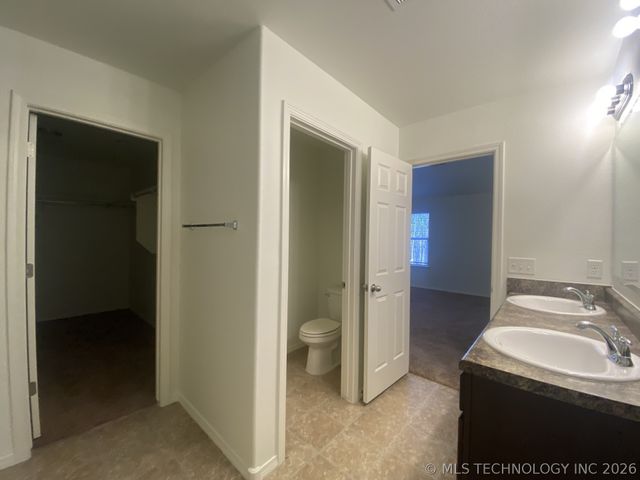 14836 S Hudson Avenue, Bixby, OK 74008