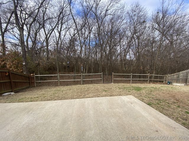 14836 S Hudson Avenue, Bixby, OK 74008