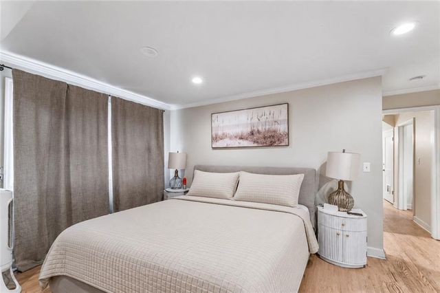 6042 Howe Drive, Fairway, KS 66205
