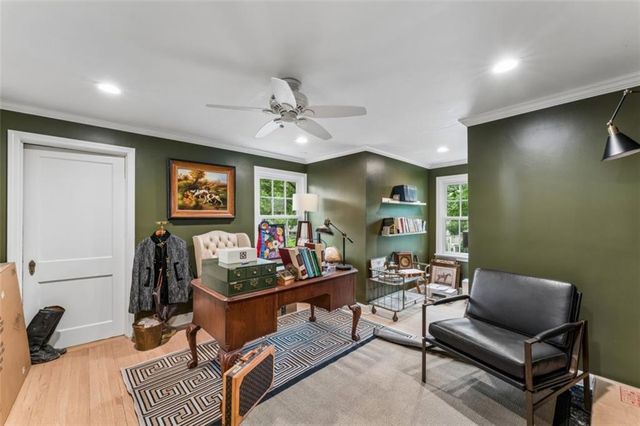 6042 Howe Drive, Fairway, KS 66205