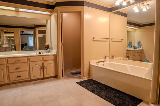 101 Red River Drive, Sherwood, AR 72120