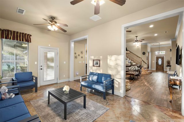 105 Country Ridge Court, Red Oak, TX 75154