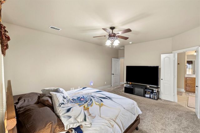 105 Country Ridge Court, Red Oak, TX 75154