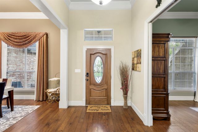 105 Country Ridge Court, Red Oak, TX 75154