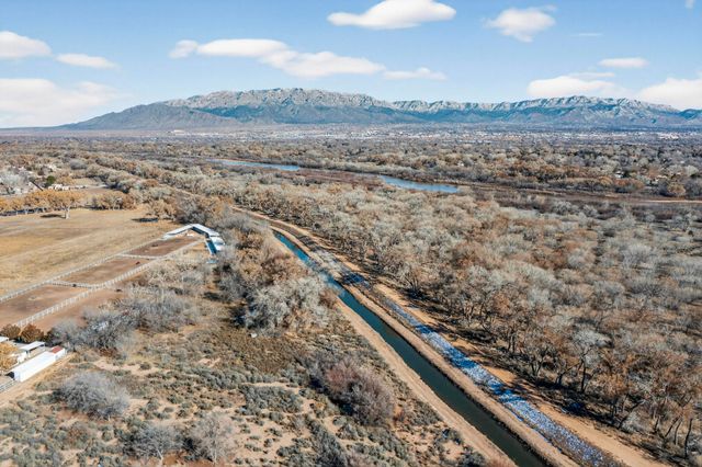 3124 BRIAN MEADOWS Place NW, Albuquerque, NM 87120