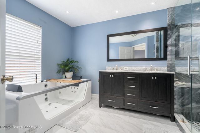 713 Del Mar Circle, Melbourne, FL 32904