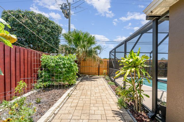 713 Del Mar Circle, Melbourne, FL 32904