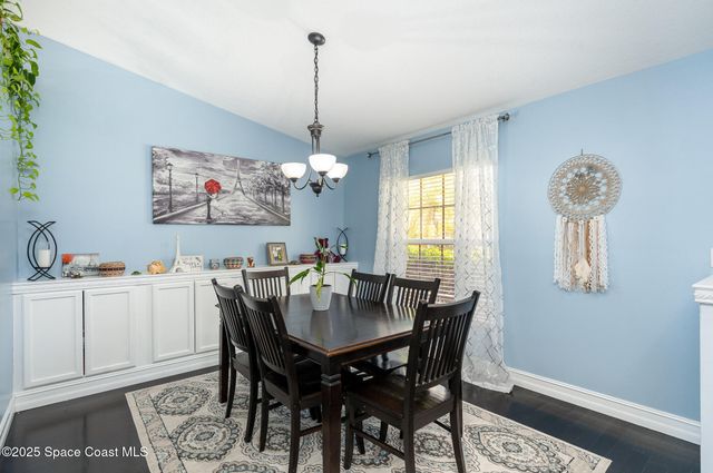 713 Del Mar Circle, Melbourne, FL 32904