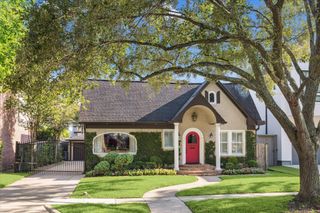2807 Rice Boulevard, Houston, TX 77005