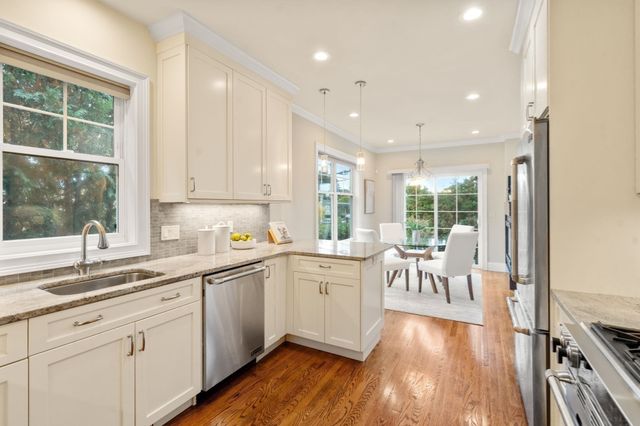 104-108 Hull St 108, Newton, MA 02460