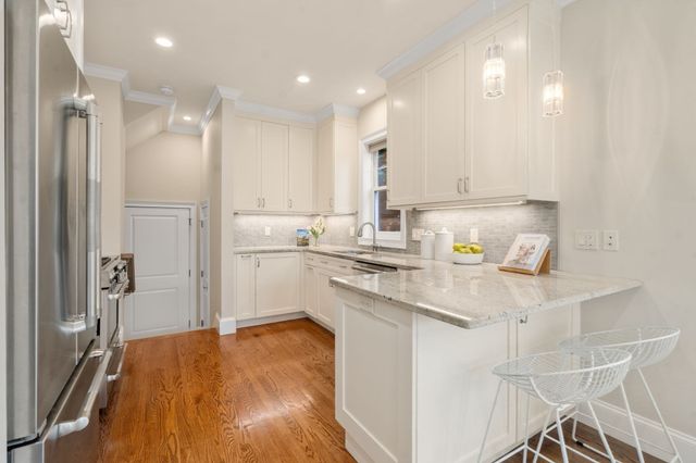 104-108 Hull St 108, Newton, MA 02460