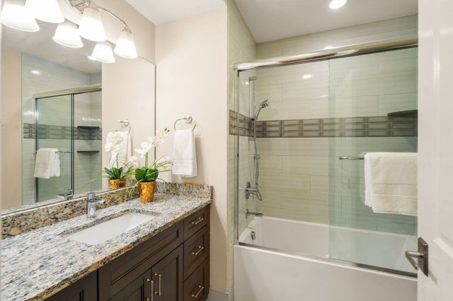 104-108 Hull St 108, Newton, MA 02460