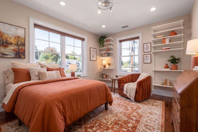 104-108 Hull St 108, Newton, MA 02460